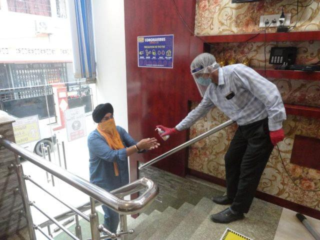 蓝山酒店 瓦拉纳西 外观 照片